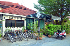  Early Bird Hostel Ayutthaya  Пхра Накхон Си Аюттхайя